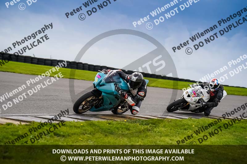 anglesey no limits trackday;anglesey photographs;anglesey trackday photographs;enduro digital images;event digital images;eventdigitalimages;no limits trackdays;peter wileman photography;racing digital images;trac mon;trackday digital images;trackday photos;ty croes